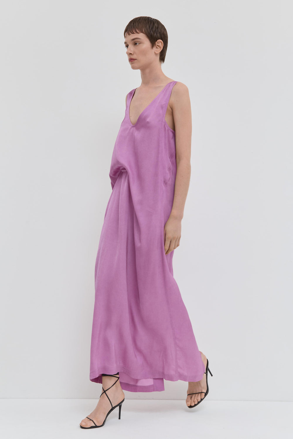 Dalta V-Neck Dress