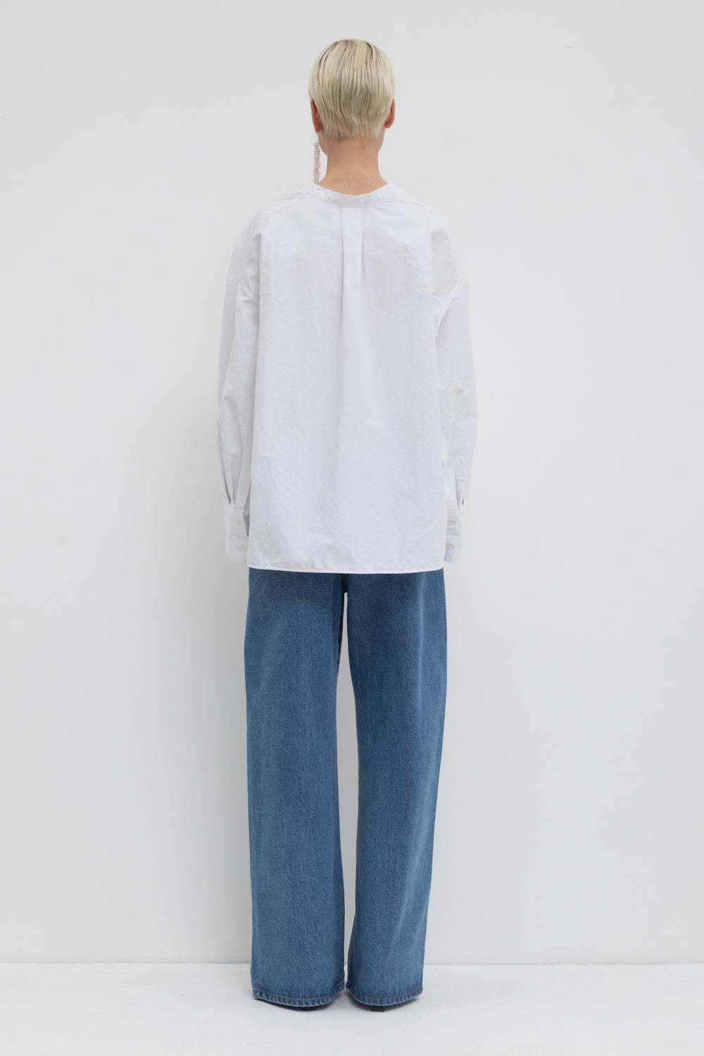 Tariez V-Neck Shirt